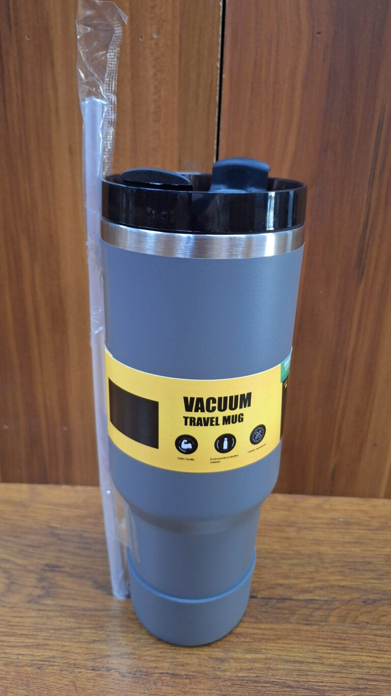 2L XL Mug With Skrew Lid/Handle/Straw