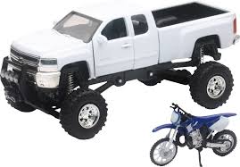 1/32 Chevrolet Silverado Pick Up Yamaha Dirt Bike 